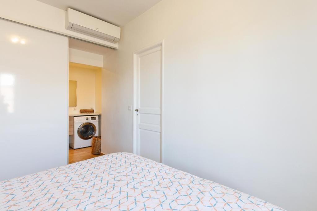 Appartements Climatises - Vieil Антиб Экстерьер фото