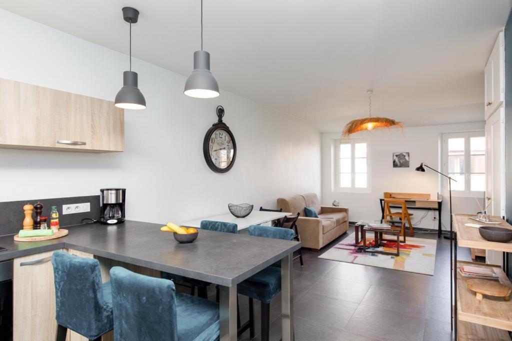 Appartements Climatises - Vieil Антиб Экстерьер фото